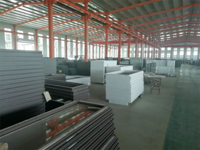 區安置房建設指揮部組織施工單位與章丘建材企業對接，助力建筑材料高效供應